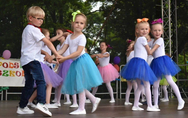 Taneczne podsumowanie roku szkolnego na Zamku Piastowskim
